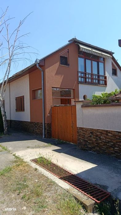 Beius, Aurel Vlaicu Casa P+M, 200 Mp Si Teren 250 Mp.