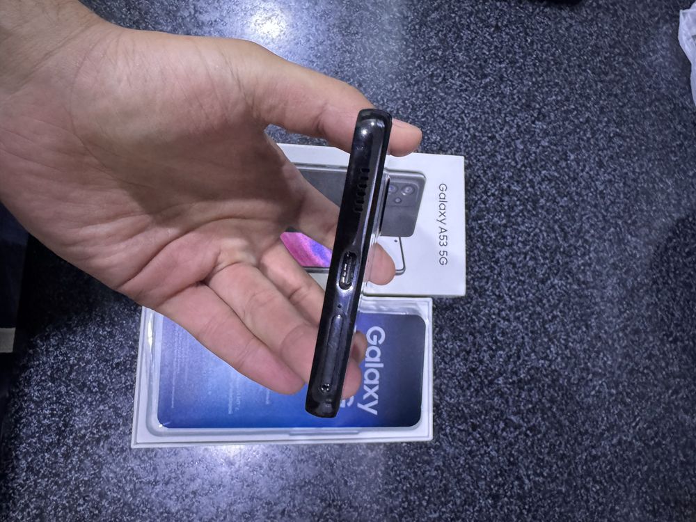 samsung a53 pamit 8.256g holati zor karopka dak bor