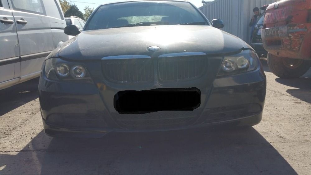 Dezmembrari  BMW 3 (E90, E91, E93, E92)  2005  > 2013 325 i Benzina