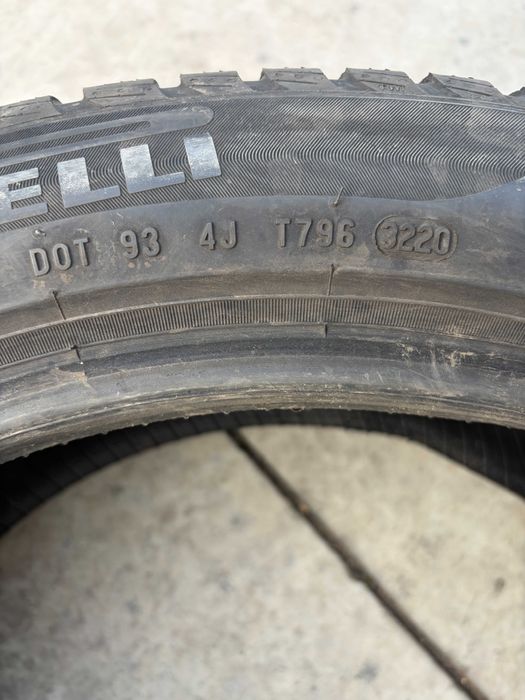Pirelli 245/45R18- Stare foarte buna, livrare rapida, garantie!