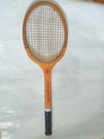 2 rachete de tenis: Qiangli T8 si REGHIN Neptun din lemn veche/vintage