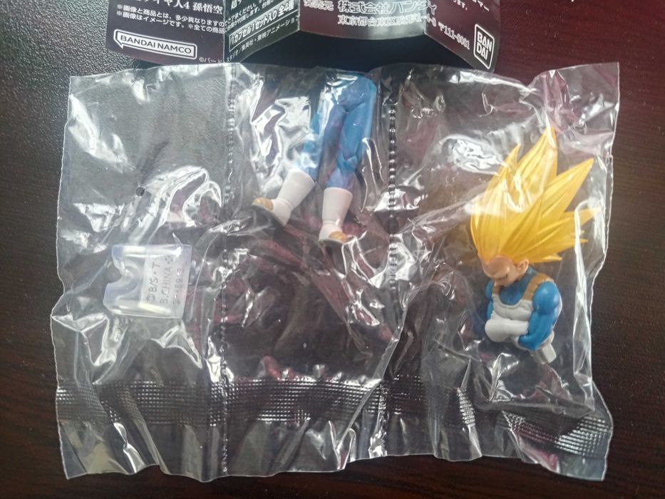 HG Dragon Ball 03 DAIMA EDITION Vegeta SS 3 Gashapon BANDAI Japan