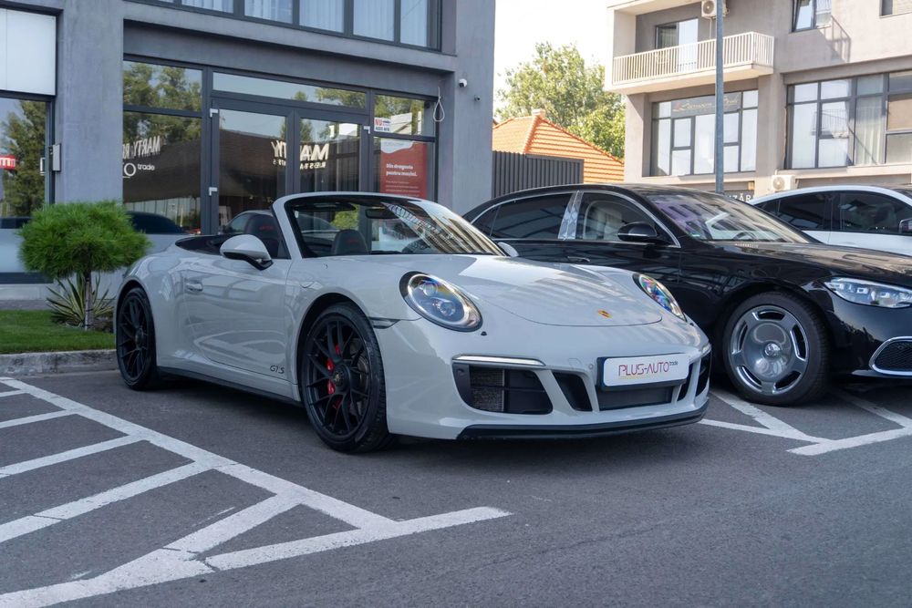 Porsche 911 Primul proprietar , stare impecabila .