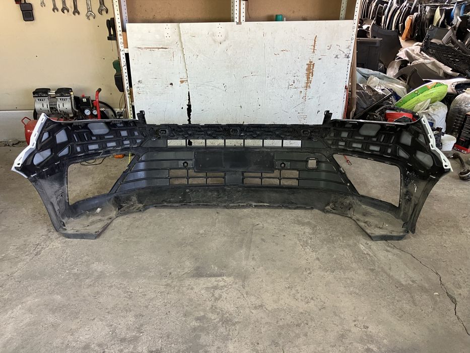 Предна броня за Volkswagen Crafter Фолксваген Крафтър 2017г-