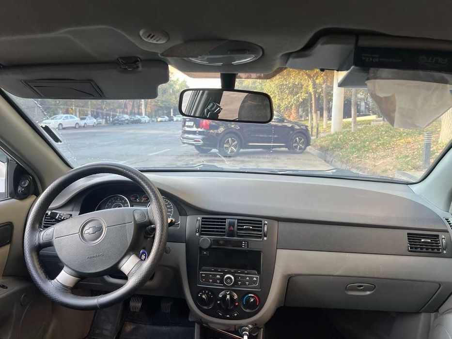 Сотилади Gentra 1.5 / 2021 декабрь / ранги оқ / пробег 68000 км