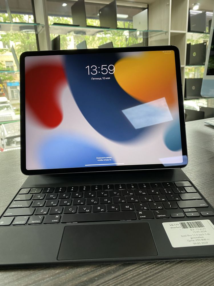 Ipad Pro 12.9-inch 5-th