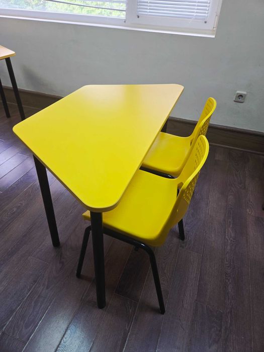 Комплекти детски бюра за класна стая, занималня, учебен център