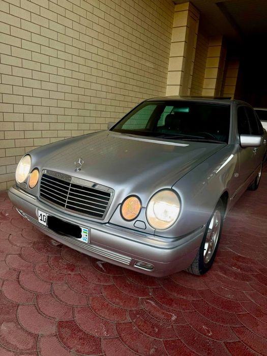 Mersedes Bens 210 avangard 1997 yil avtamat karobka elektroniy