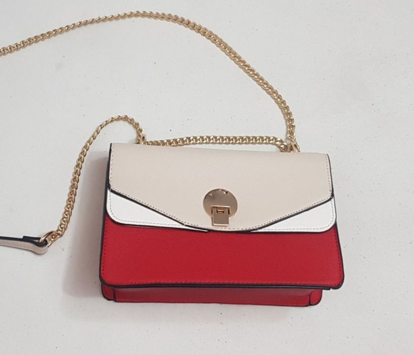 Geanta sport de mână sau umăr Orsay din piele ecologică nouă roșu crem