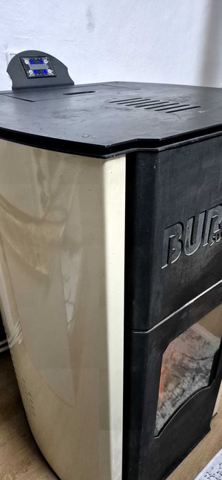 Пелетна камина бурнит сънсистем