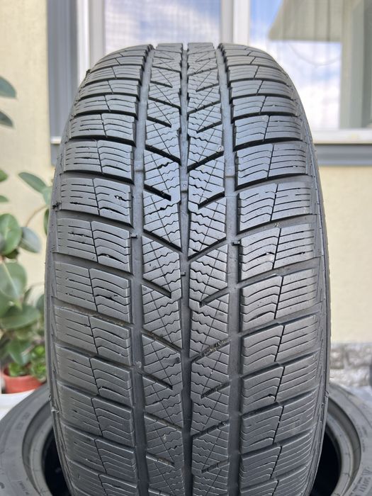 Vand set de anvelope iarna  205/50/R17 Barum dot.2020