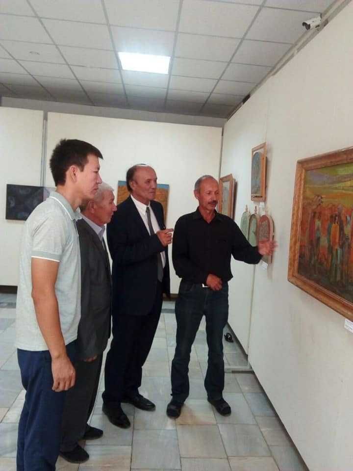 Рассом. Художник. деворларга расм чизиб берамиз
