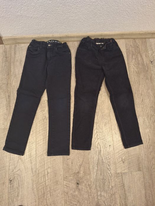 Uniforma pentru scoala