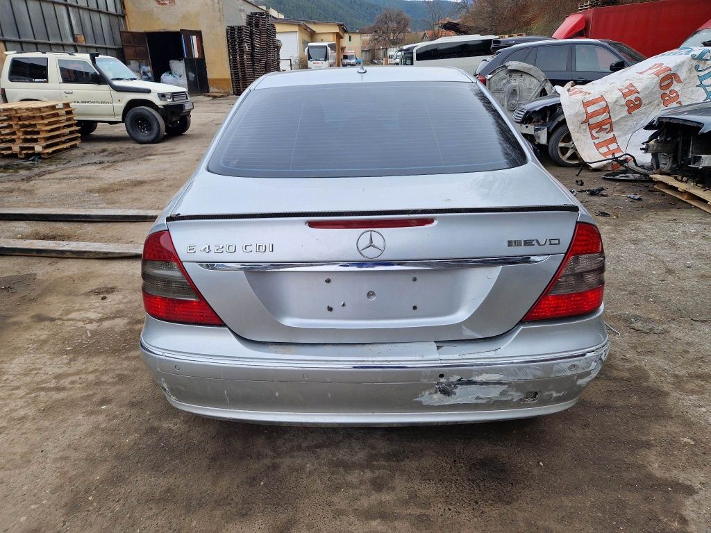 Mercedes W211 E420CDI 313кс Facelift  автоматик НА ЧАСТИ!