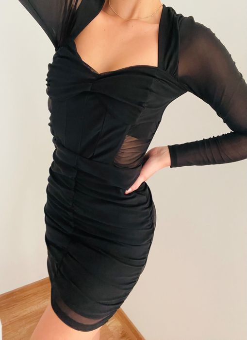 Черна рокля CALLIOPE