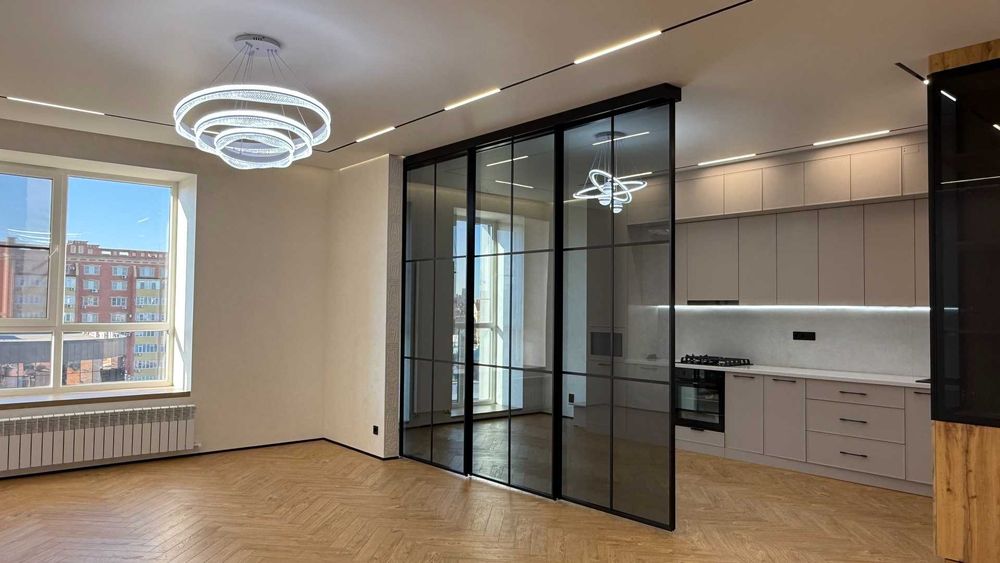 4 комнатная ЖК РАЯН с ремонтом, с техпаспортом, напротив ДАРУ Батыс-1