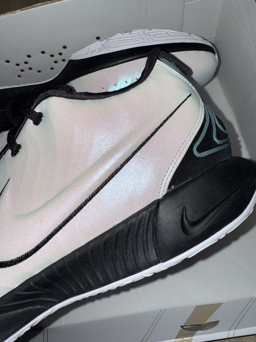 Баскетболни обувки  Nike LeBron 21 “Conchiolin” - размер 51,5, 52.5