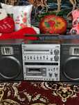 Radio-caset Fișer 490k made Japan uriaș