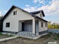 Case pe structura metalica
