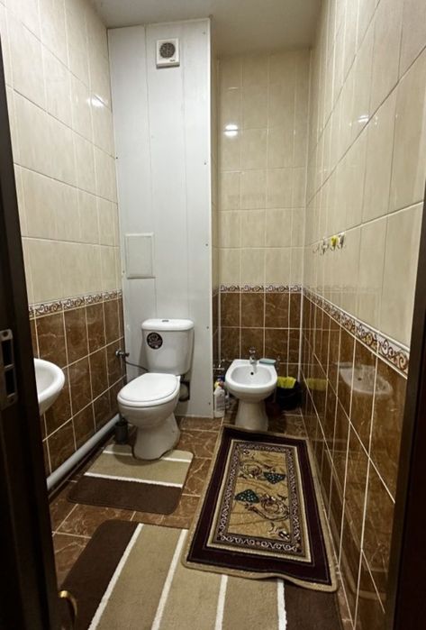 Продается 3/5/5 Корасу4 с мебелью