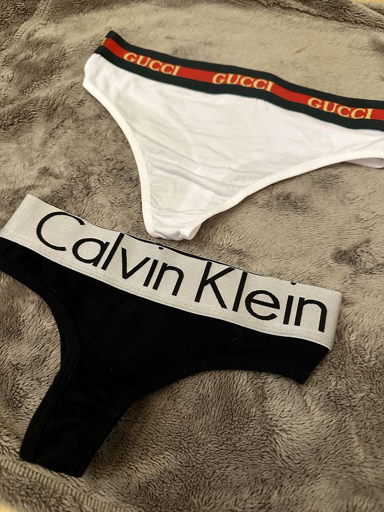 2 chiloti noi Gucci si Calvin Klein