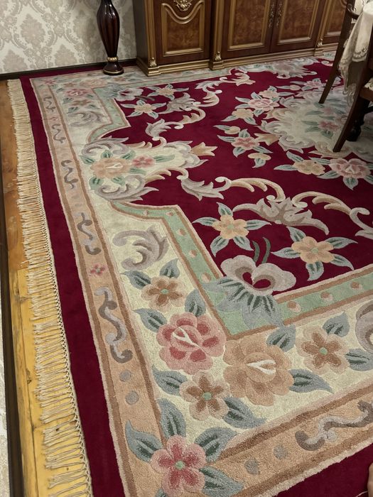 Xitoy Gilam sotiladi