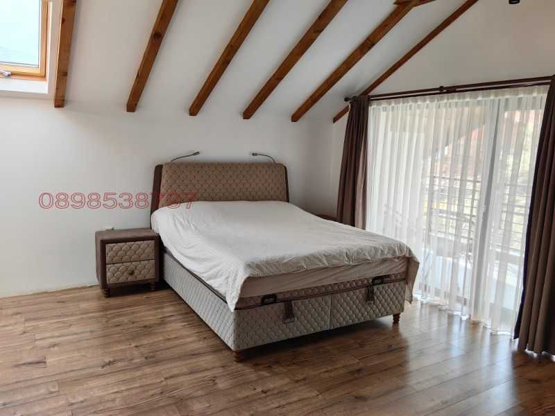 Продава се Къща в Сапарева баня - 360 кв.м за 1203 €/кв.м - Снимка #12