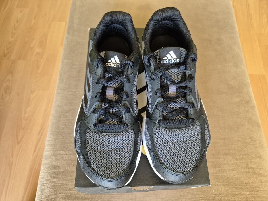 Маратонки Адидас 36 номер
