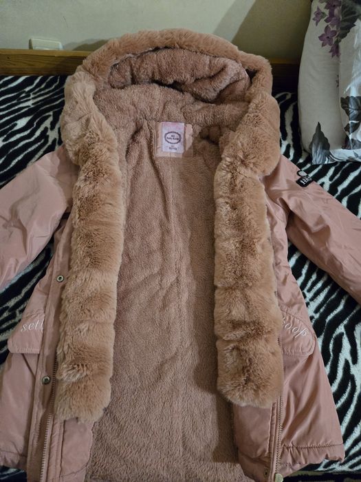 Елегантно зимно яке за момиче за 152/158 см височина