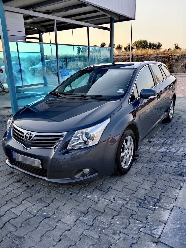 Toyota Avensis 1.8 газ/ бензин