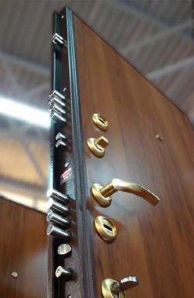 Замена замков, аварийное вскрытие входной двери.В городе Атырау