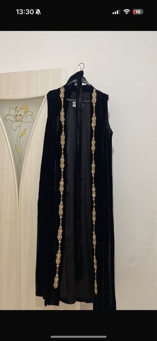 Накидка новый ручная работа вышивка