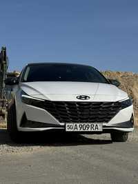 Hyundai Elantra 2022