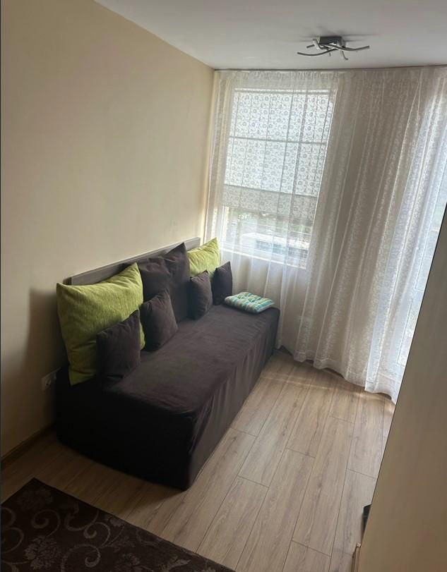 Дава се под наем Двустаен апартамент в София, Люлин 6 - 52 кв.м за 465 € - Снимка #2