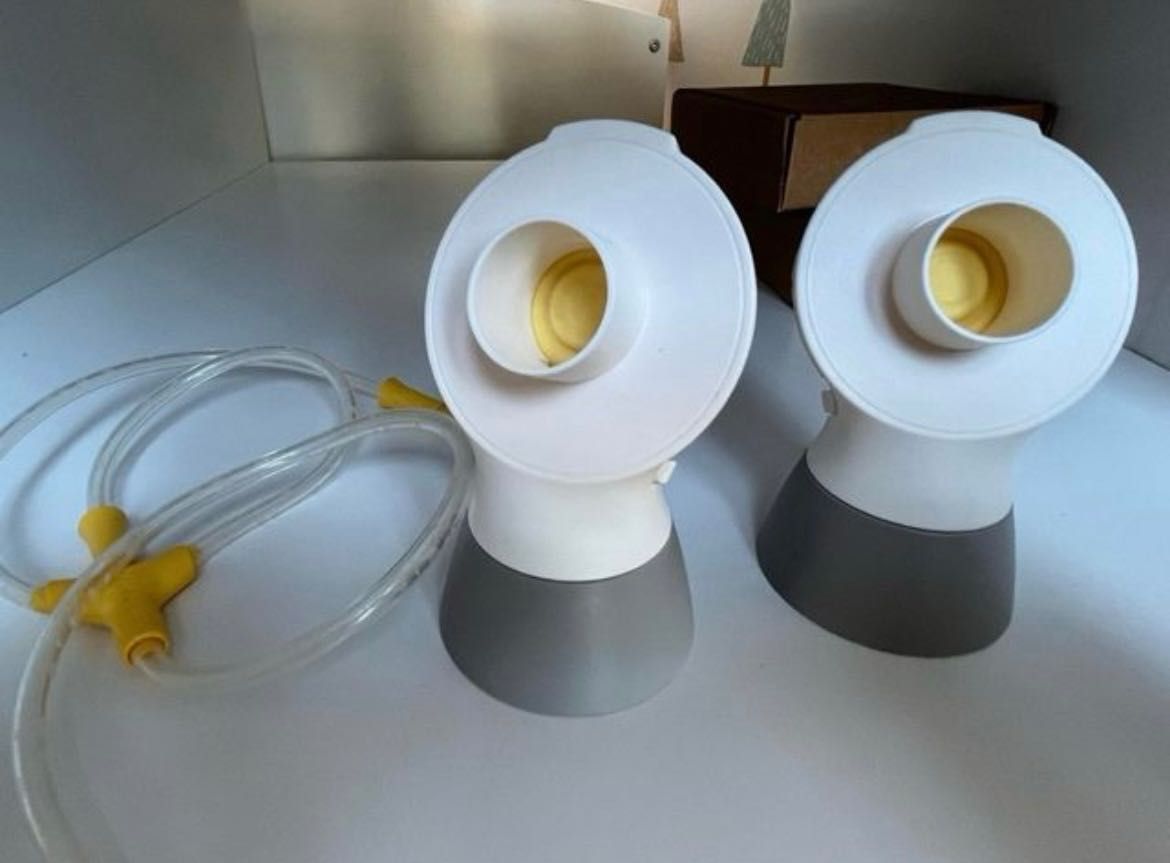 Двойна двуфазна помпа за кърма Medela Swing Maxi