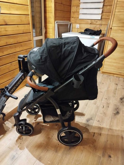 Детская прогулочная коляска Tomix Stella