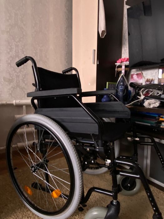 Продается инвалидная каляска