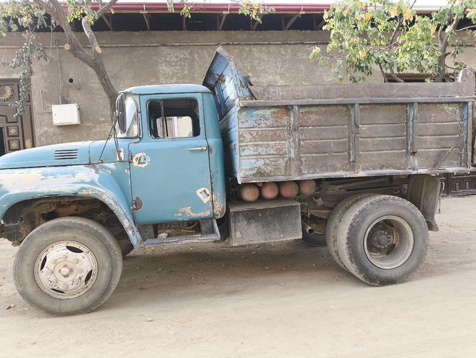 Срочнига сотилади