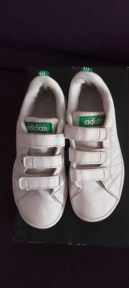 Adidasi Adidas măsura 30