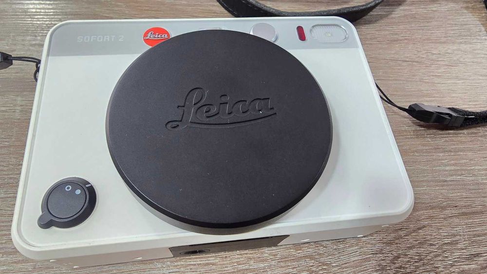 Моментен фотоапарат Leica - SOFORT 2, бял