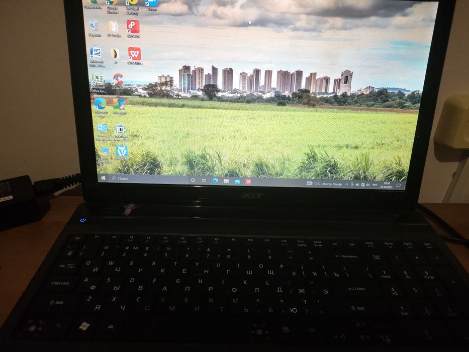 Ноутбук фирмы acer