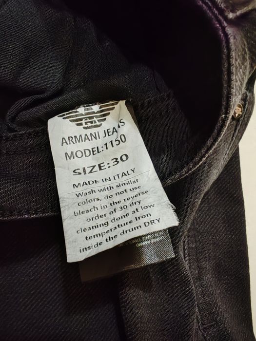 Здравейте, продавам четири броя дънки