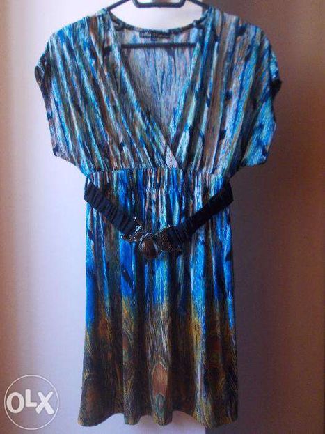 rochie bleu include cureaua