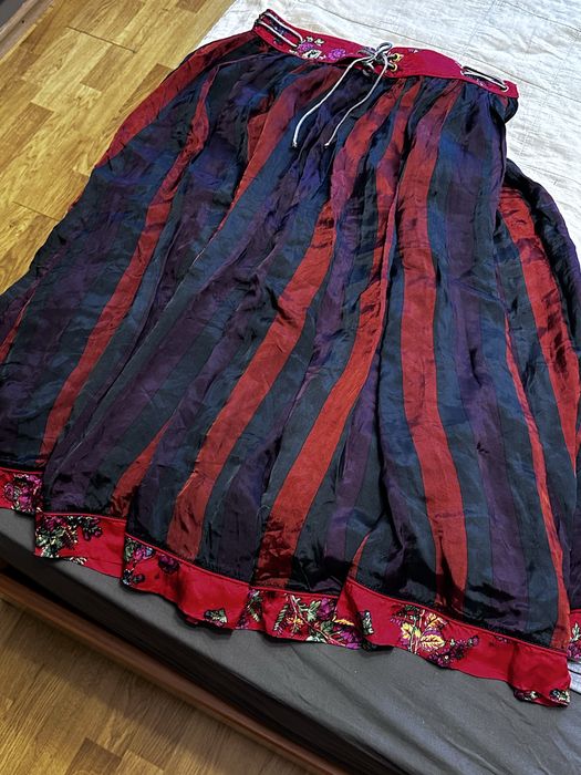 Vand fusta traditionala ucraineana,  vintage Jean Paul Gaultier