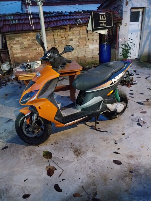Продавам мотор NRG piaggio