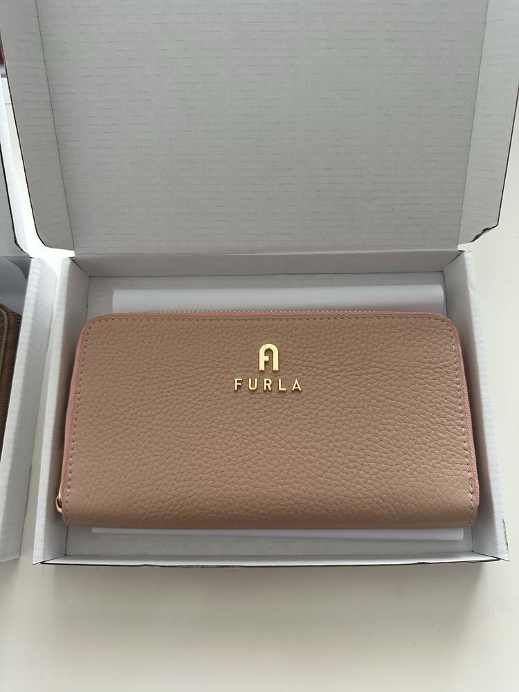 Дамски портмонета FURLA. Различни видове