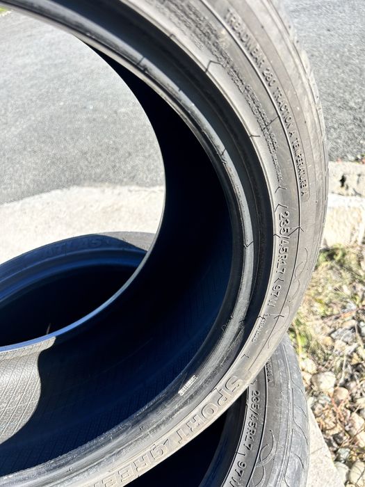 Vand anvelope vara 235/45/17