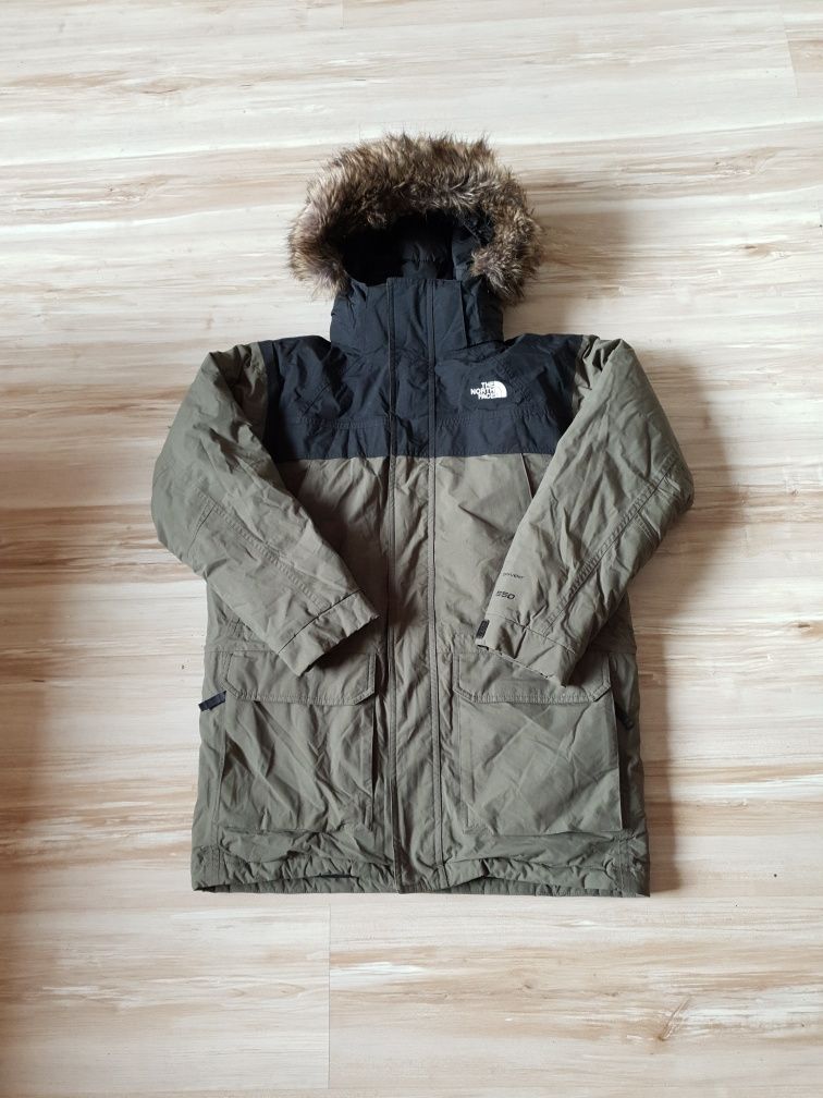 Оригинално яке The North Face McMurdo Parka DryVent 550 за момче