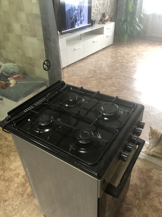 Газавая плита,в хорошем состоянии