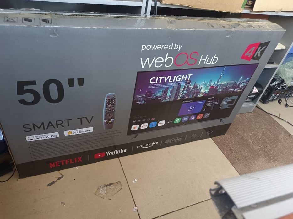 Почти новый Smart tv 50(127)